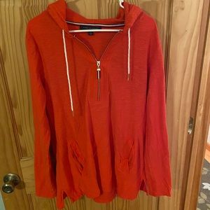Tommy Hilfiger quarter zip EUC